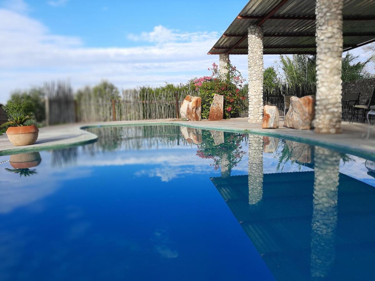 Eldorado Lodge Окаукуехо Екстериор снимка